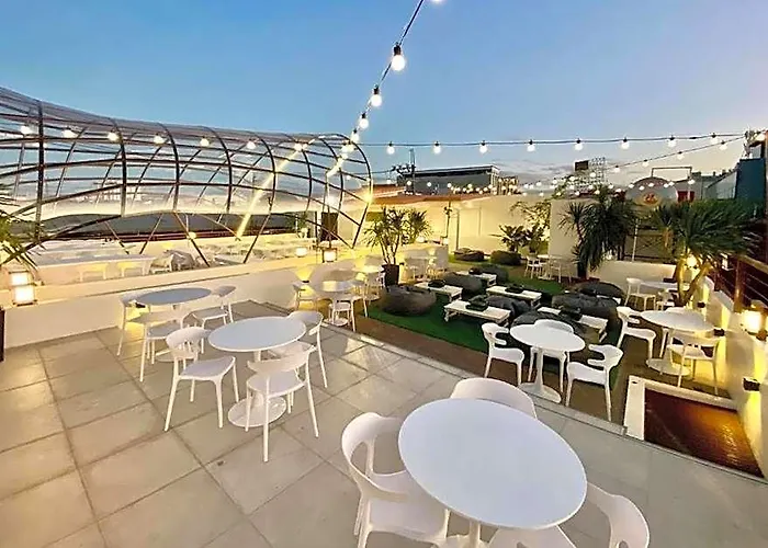 Aurora Pasay Near Airport 3*