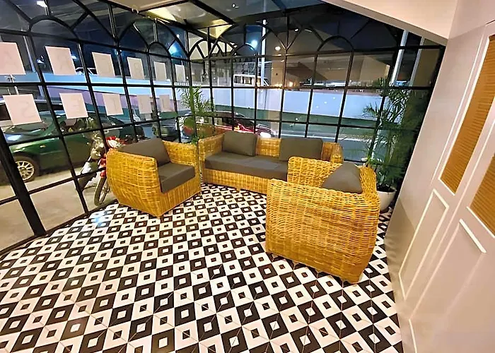 Aurora Pasay Near Airport 3* 마닐라