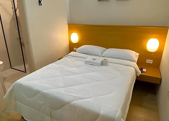 호텔 Aurora Pasay Near Airport 3*